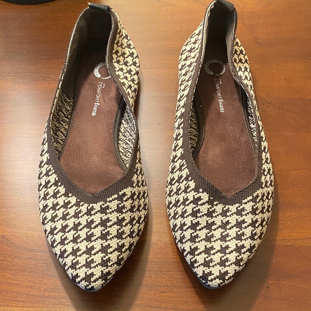 Women's Houndstooth Loafers - Brown and Cream